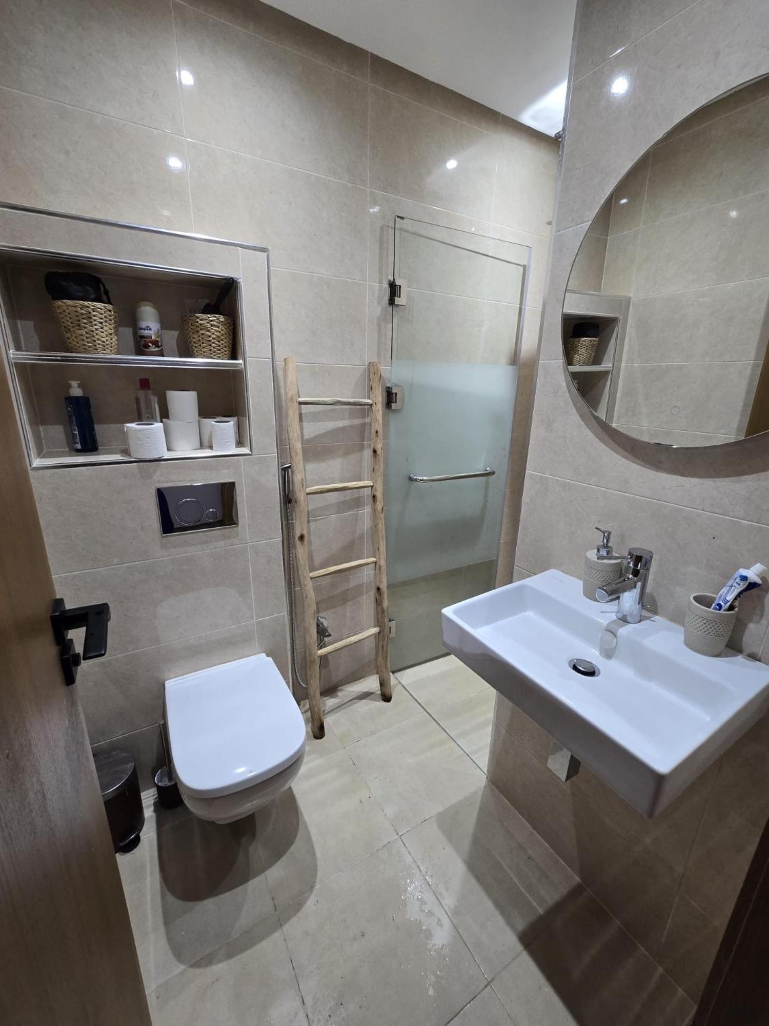Appartement 250M2 Avec Grande Terasse Sans Vis A Vis Ensoleille طنجة المظهر الخارجي الصورة